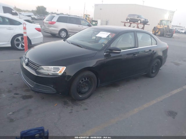 3VWD07AJ0EM386597 Volkswagen 2014
