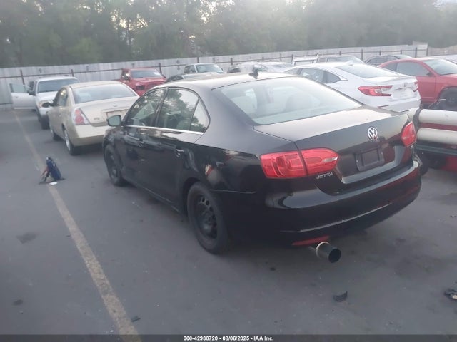 3VWD07AJ0EM386597 Volkswagen 2014