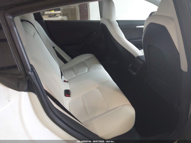 2022 TESLA MODEL 3 5YJ3E1EB8NF152275 Photo 7