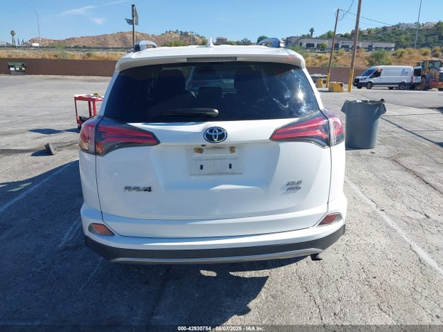 Toyota 2ar-fe 2018 2T3RFREV6JW707986 Image 16