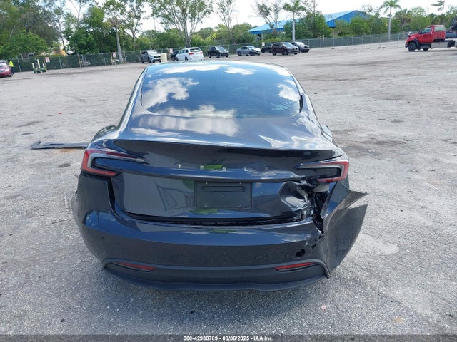 5YJ3E1EAXRF826830 Tesla MODEL 3