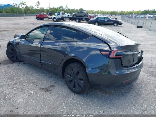 2024 TESLA MODEL 3 5YJ3E1EAXRF826830 Photo 2
