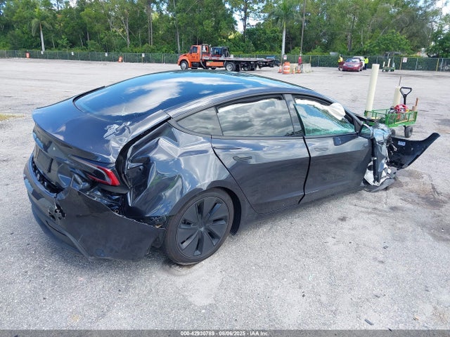 2024 TESLA MODEL 3 5YJ3E1EAXRF826830 Photo 3