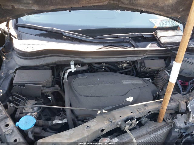 Honda j35y6 2017 5FPYK3F79HB008864 Image 10
