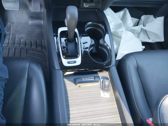Honda j35y6 2017 5FPYK3F79HB008864 Image 11