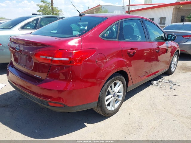 Ford Focus 2015 1FADP3F26FL316779 Image 4
