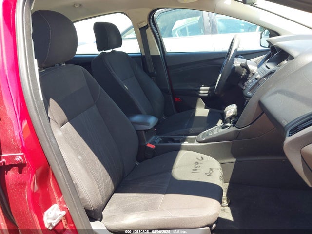 Ford Focus 2015 1FADP3F26FL316779 Image 5