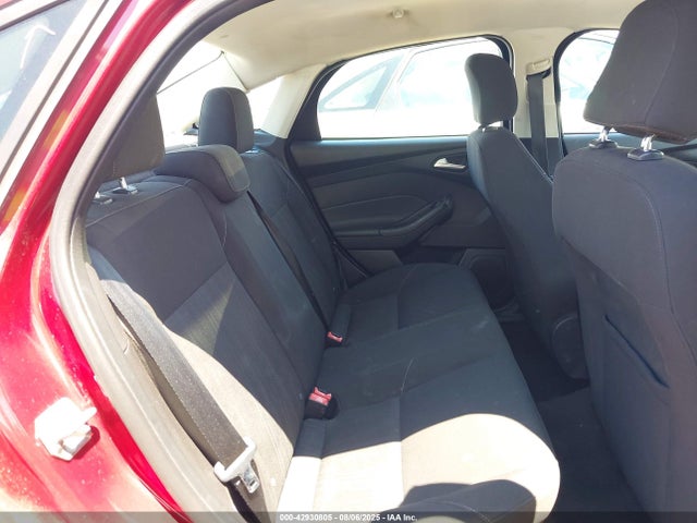 Ford Focus 2015 1FADP3F26FL316779 Image 8