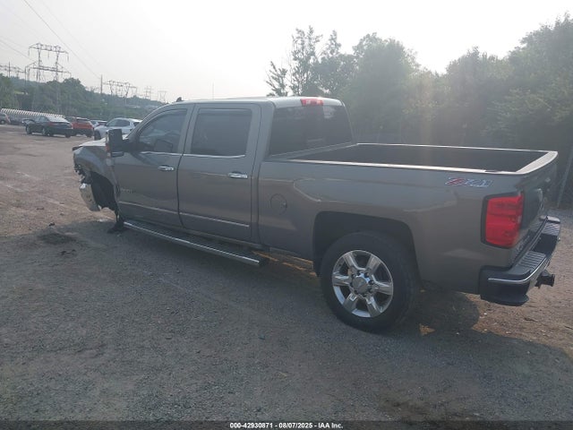 1GC1KWEY9HF186579 Chevrolet l5p - direct injection, duramax, gen 5, var 1