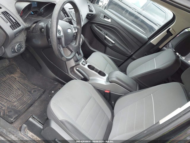1FMCU9GX0FUA86819 Ford Escape