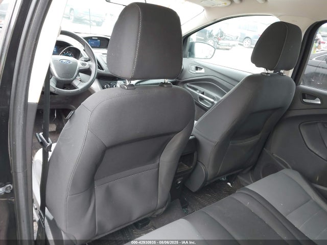 1FMCU9GX0FUA86819 Ford Escape