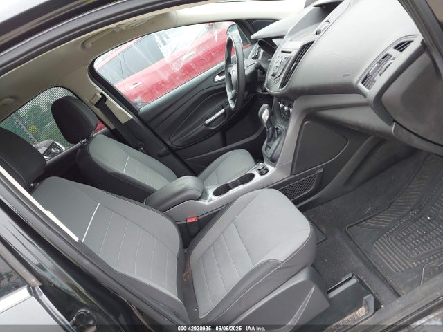 1FMCU9GX0FUA86819 Ford Escape