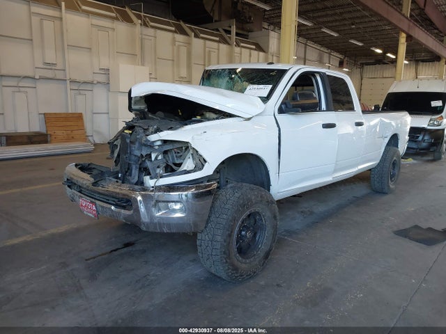 RAM 2014 2014 3C63R3HT5EG124357 Image 2