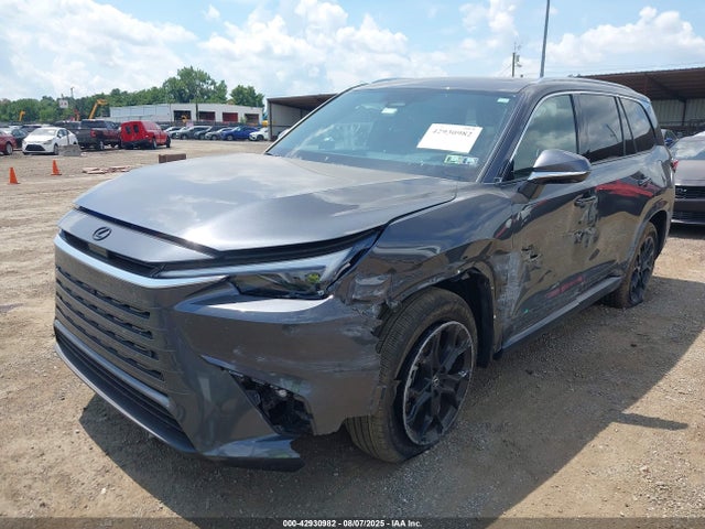 Lexus t24a-fts 2025 5TDAAAB66SS038700 Image 2