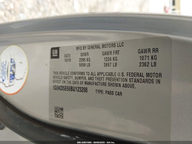 2011 CADILLAC DTS 1G6KD5E66BU123288 Photo 8