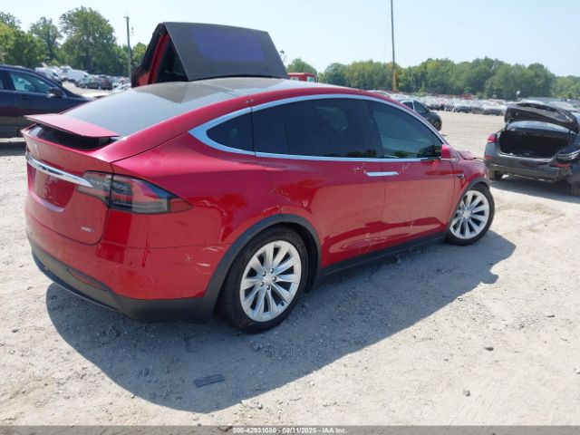 2017 TESLA MODEL X 5YJXCBE27HF066165 Photo 3