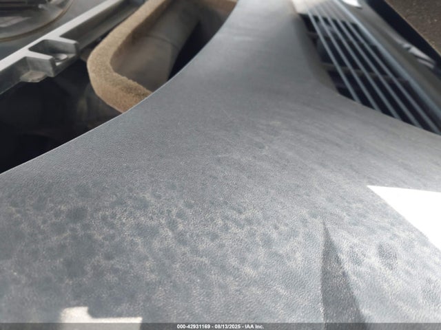 2021 TESLA MODEL Y 5YJYGDEE0MF095080 Photo 9