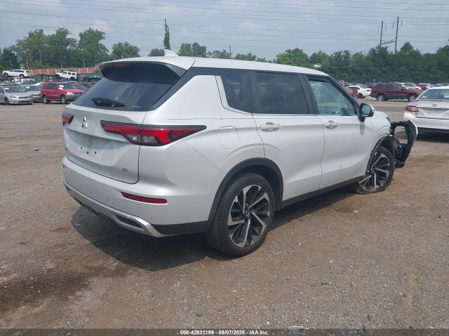 JA4J4UA85NZ068599 Mitsubishi Outlander