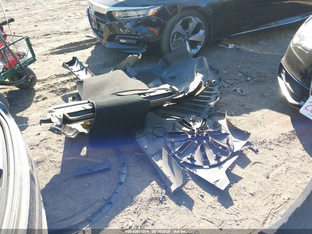 7SAYGDEE9PA034329 Tesla 2023