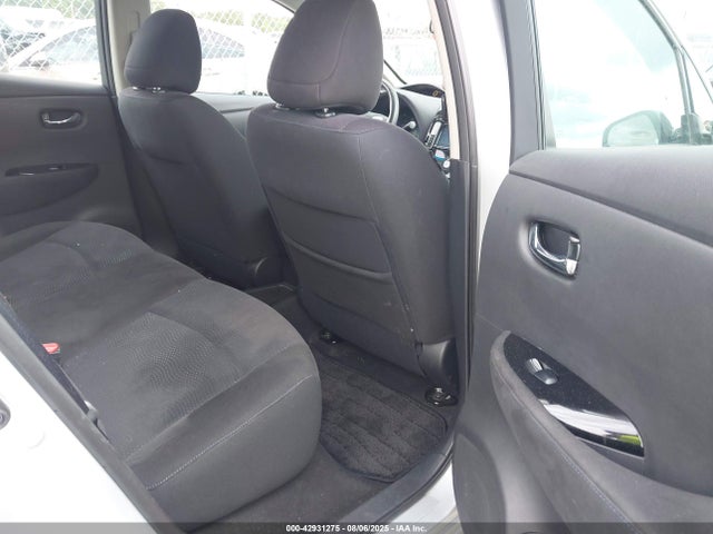 1N4BZ0CP7GC305307 Nissan 2016