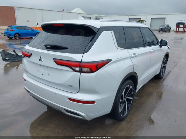 2024 MITSUBISHI OUTLANDER JA4J4WA81RZ033253 Photo 3