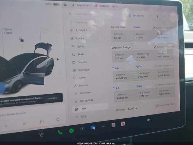 5YJ3E1EA1KF396191 Tesla 2019