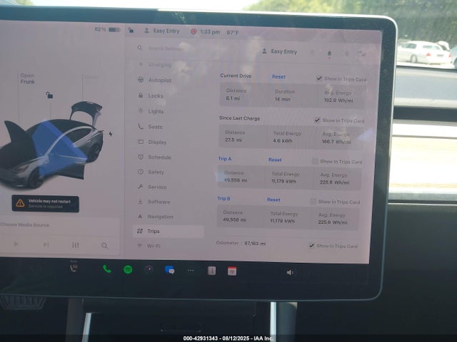 5YJ3E1EA1KF396191 Tesla 2019