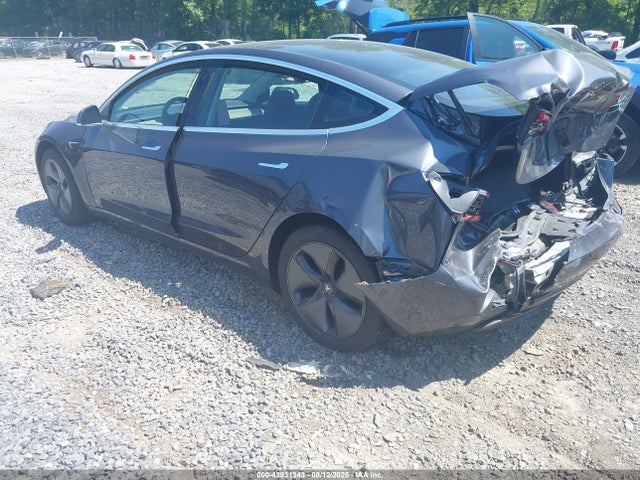 2019 TESLA MODEL 3 5YJ3E1EA1KF396191 Photo 2