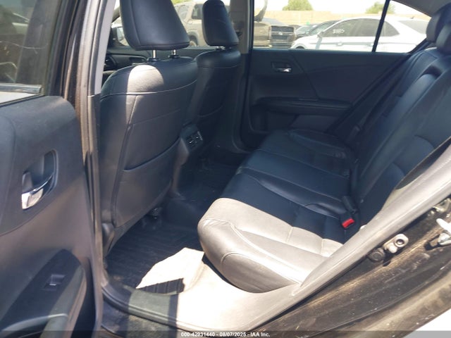 Honda j35y1 2015 1HGCR3F81FA030632 Image 8