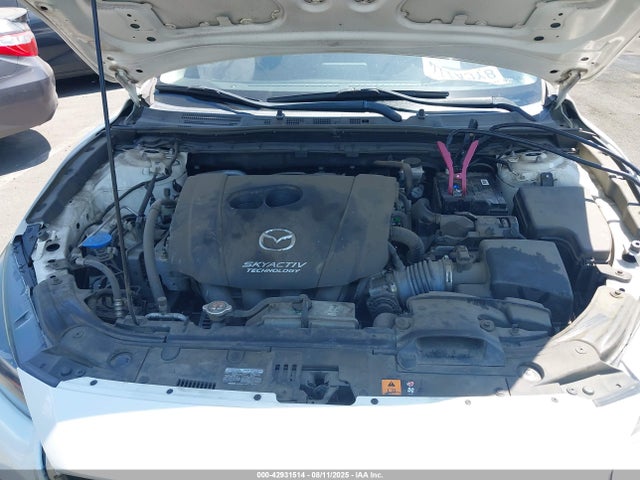 3MZBN1M31JM172893 Mazda py