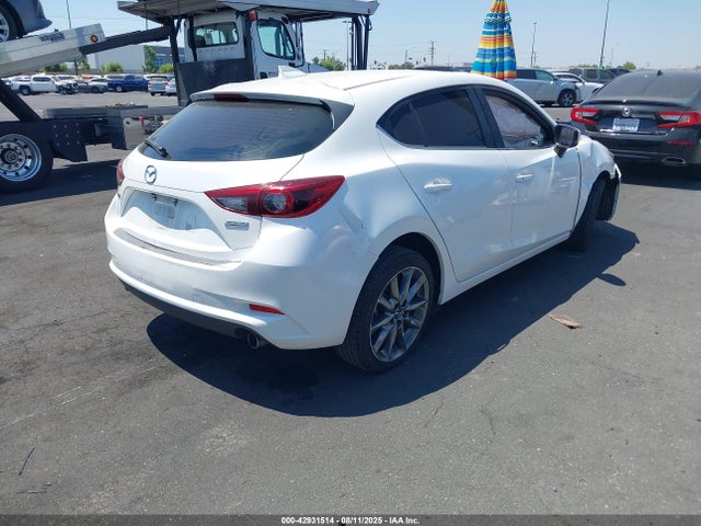 3MZBN1M31JM172893 Mazda py