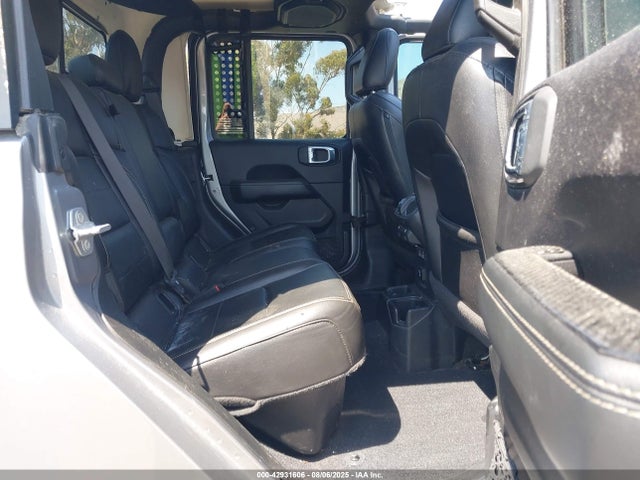 1C6HJTFG7LL114660 Jeep 2020