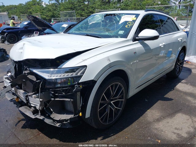 2020 AUDI Q8 WA1EVAF10LD020690 Photo 1