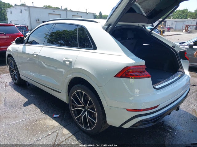 2020 AUDI Q8 WA1EVAF10LD020690 Photo 2