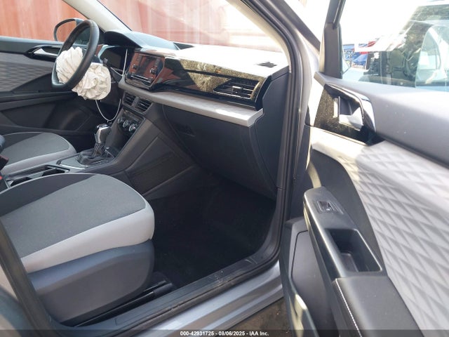 3VV5X7B28RM122237 Volkswagen tsi