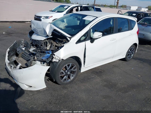 Nissan 2015 2015 3N1CE2CP5FL433816 Image 2