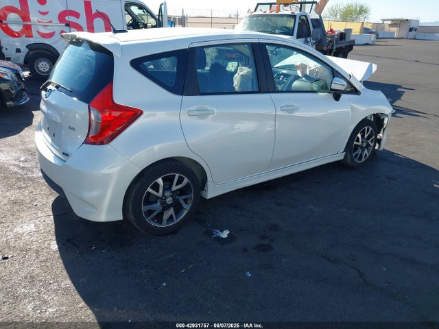 Nissan 2015 2015 3N1CE2CP5FL433816 Image 4