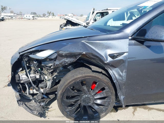 2022 TESLA MODEL Y 7SAYGDEFXNF336690 Photo 5