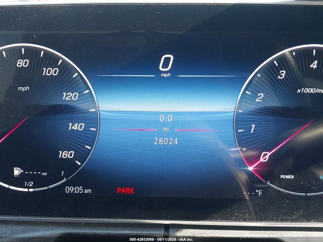 W1KAF4GB2PR135736 Mercedes-Benz m254