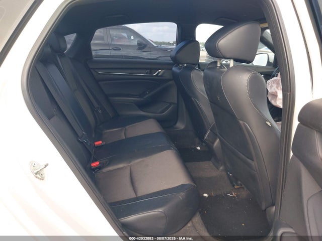 1HGCV1F33JA185678 Honda l15be