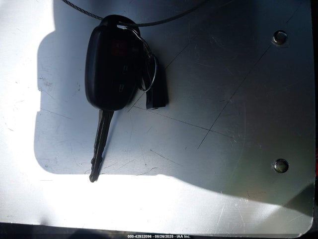 5YFBURHE7FP266552 Toyota 2zr-fe