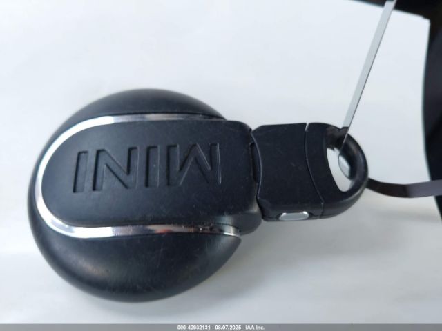 2016 MINI HARDTOP WMWXP7C52G2A42887 Photo 10