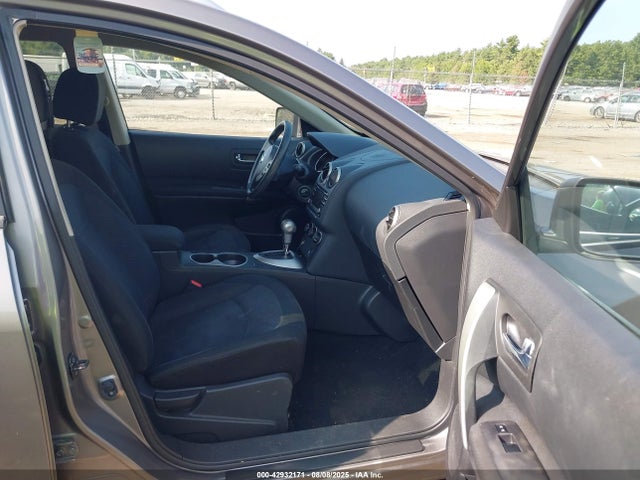 JN8AS5MV6FW758601 Nissan Rogue
