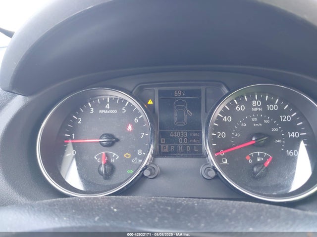 JN8AS5MV6FW758601 Nissan Rogue