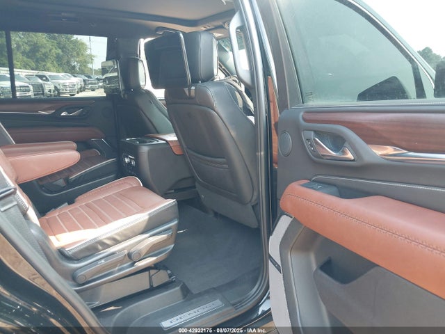 GMC l87 2023 1GKS2EKL5PR508773 Image 8