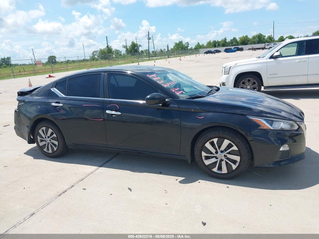 Nissan 2019 2019 1N4BL4BV3KC141961 Image 13
