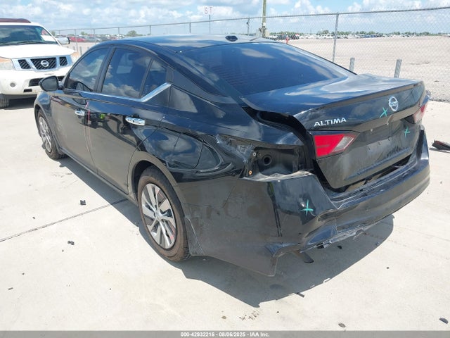 Nissan 2019 2019 1N4BL4BV3KC141961 Image 3