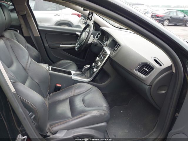 2016 VOLVO V60 CROSS COUNTRY YV4612HKXG1018094 Photo 4