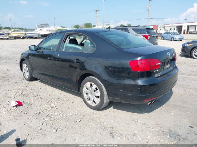 3VWD07AJXEM329422 Volkswagen 2014