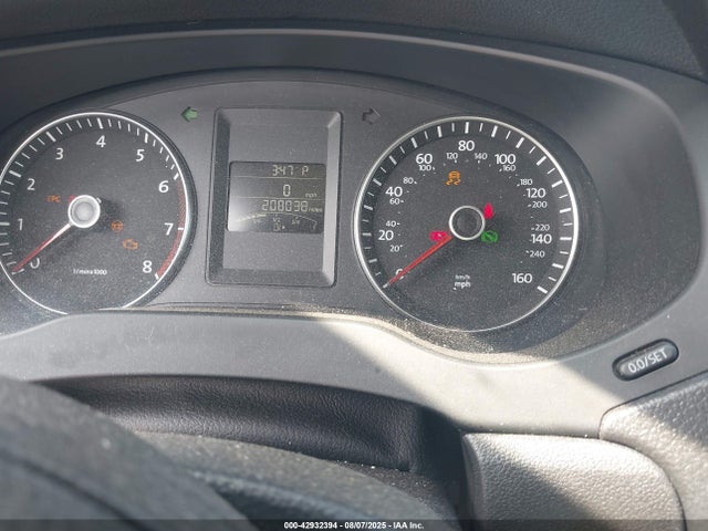 3VWD07AJXEM329422 Volkswagen 2014